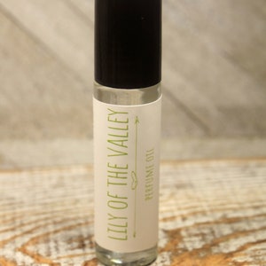Lily Of The Valley Scented Roll On Perfume, Floral Body Perfume, Vegan Perfume, Perfume Oil, Alcohol Free Handcrafted Perfume 10ml,.33 oz