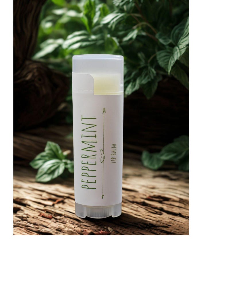 Baume à lèvres à l'huile essentielle de menthe poivrée : fabriqué dans le Maine, soin des lèvres gercées image 1