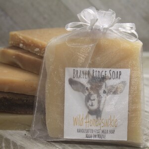 25 Guest Size Handcrafted Goats Milk Soap Favors Made in Maine, Baby Shower Gift Favor, Wedding Anniversary  Birthday Reunion Favors