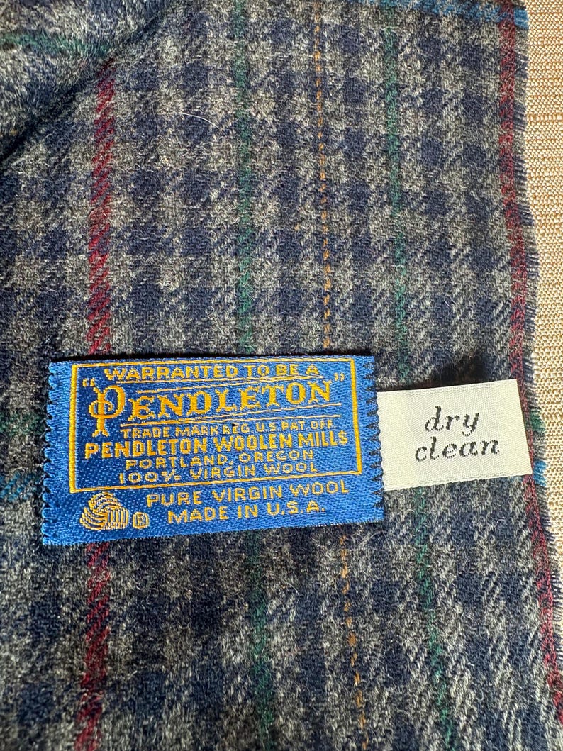 Vintage Pendleton Plaid Scarf – 100% Virgin Wool, Made in USA, Fringe Detail image 4