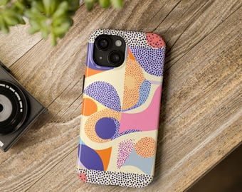Pode incluir: Uma capa de telefone com um design abstrato colorido que apresenta uma variedade de formas e pontos. A capa é de cor creme com detalhes roxos, rosa, laranja e azuis.