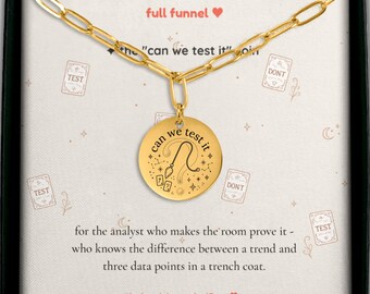 Collar de analista de datos, colgante de moneda grabado con láser, joyería estadística, regalo para pruebas A/B