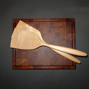 Set of 2 Handcrafted Linden Wood Spatulas: A Must-Have for Your Kitchen