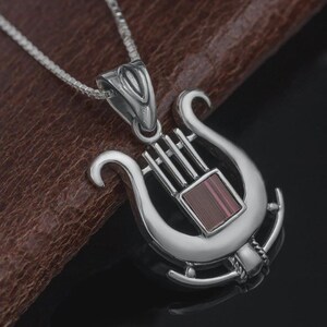 Necklace King David&#39;s Harp with Jerusalem Nano Bible