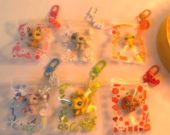 Small Figurine Clear Pouch Carry Case Display Keychain ~ LPS NOT Included