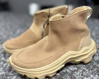 Sorel Hi Line Chelsea Boots Womens Size 6 Waterproof Suede Tan Lug Sole New