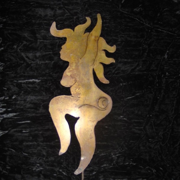 Wild WOMAN Dancer Stake GODDESS/Mother/Female  Garden Yard Art Decor