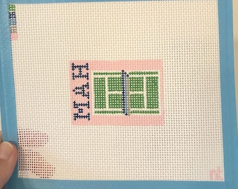 Tennisplatz Nadelspitze Leinwand: Gepäckanhänger (5 x 7 cm) handbemalt