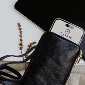 Leather phone pouch