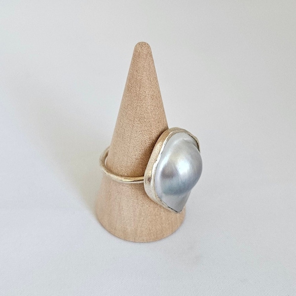 Asymmetrical Tahitian Mabé Pearl Ring, Artisan Jewelry in Sterling Silver, Mabé Pearl Ring, Gift for her, unique handmade jewelry