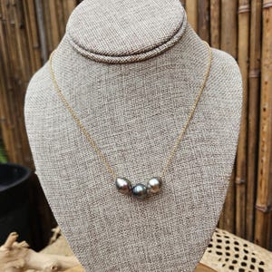 Baroque Tahitian Black Pearl Pendant Necklace: Gold Filled Chain