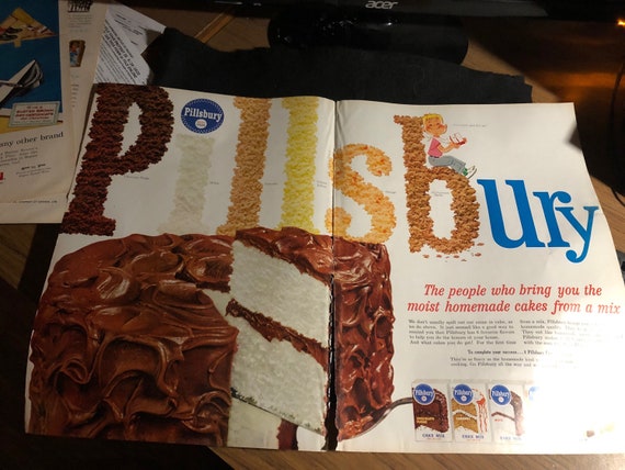 Amazon.com : Pillsbury Moist Supreme Premium Cake Mix, Devil's Food, 15.25  oz : Grocery & Gourmet Food