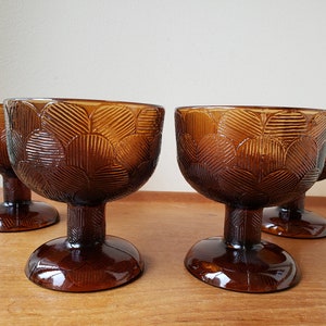 Vintage Iittala, Nuutajarvi Miranda Footed Dessert Bowl (2), Compote, Brown, Heikki Orvala Design, Finland, Scandinavian Glass