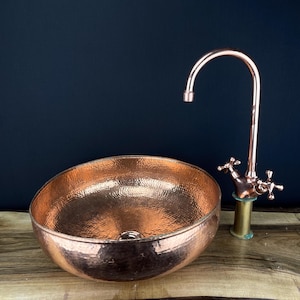 Handcrafted hammered copper vessel sink - modern farmhouse bathroom vanity basin - rustic artisan copper washbasin - pure copper sink
