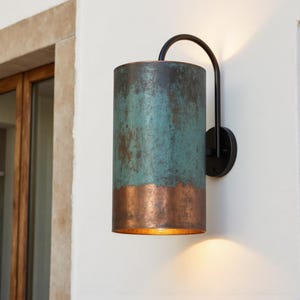 Patina koperen buitenkandelaar – handgemaakte cilindrische wandlamp – rustieke, moderne koperen buitenverlichtingsarmatuur voor binnen