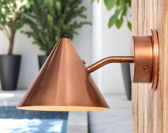 Polished copper outdoor wall sconce - minimalist copper wall light - modern architectural lighting - handcrafted outdoor copper fixture