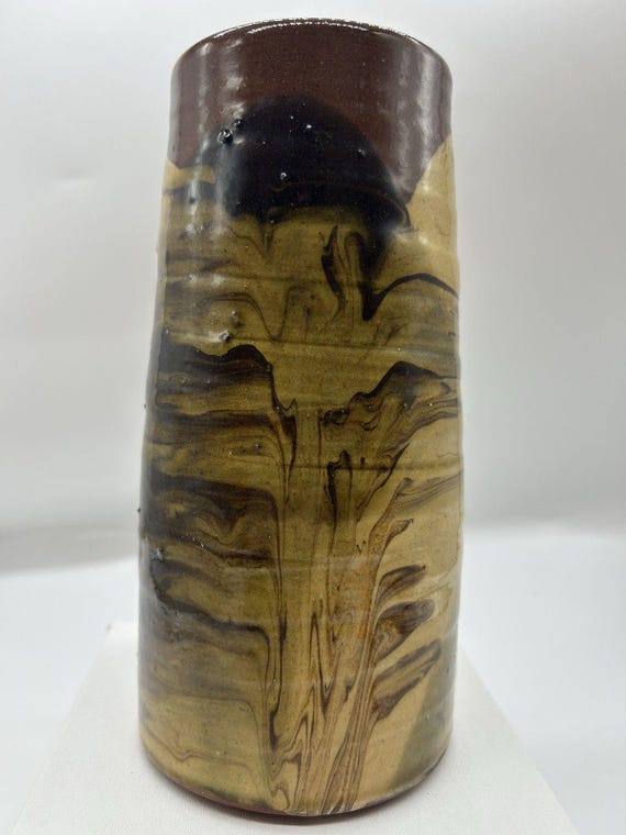 茶色 陶器 円筒形 花瓶