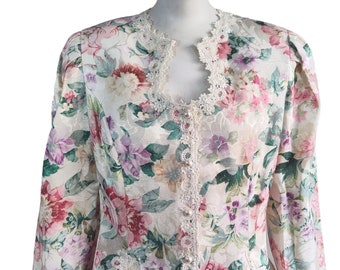 Vintage 80s NAH NAH Jonathan Tait Romantic Floral Pearl Button Lace Trim Top 14