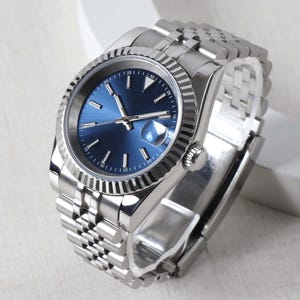 miii様の専用新品MOD 自動巻カスタム腕時計DATEJUST
