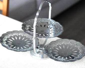 Bandejas plegables de metal cromado vintage de 3 piezas para pasteles, bandeja plegable de tres niveles para postres pequeños, meriendas, aperitivos y pasteles.