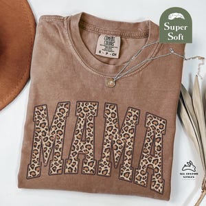 Comfort Colors Leopard Mama Shirt: Retro Mom T-Shirt