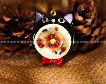 Llavero con piedra de preocupación de Studio Ghibli, inspirado en Jiji, con forma de gato negro, barriga de postre y lazo rojo, juguete de bolsillo para aliviar la ansiedad.