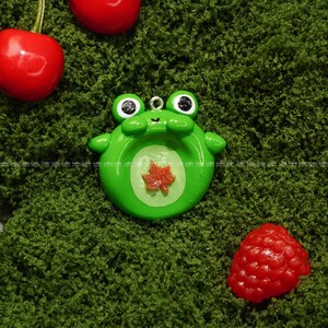 Piedra de preocupación con forma de hoja de rana, piedra kawaii para pulgar o palma de rana verde, juguete de bolsillo para aliviar la ansiedad, resina 3D artesanal LB3