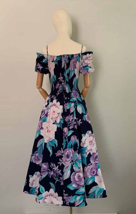 1990s Floral Cotton Off Shoulder Dress - image 9