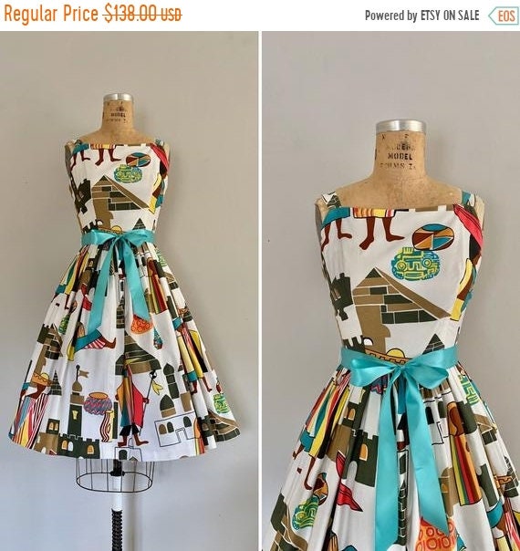 Clearance 1960s Novelty Print Cotton Sundress / Vi
