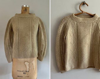 Vintage 1960s Hand Knit Fisherman Pullover l Hand knit Wool Waist Length Pullover