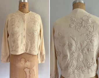 1950s Helen Bond Carruthers  Tonal Embroidery Cardigan l M to L