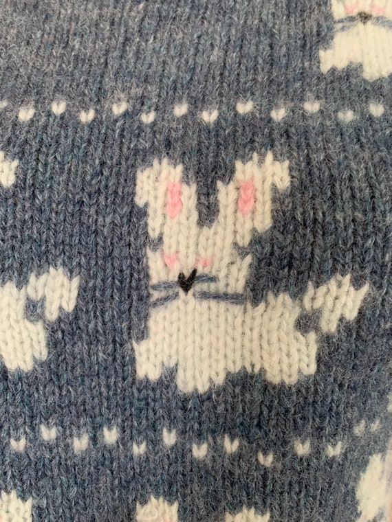 1980s intarsia knit birdseye and bunny pattern sh… - image 5