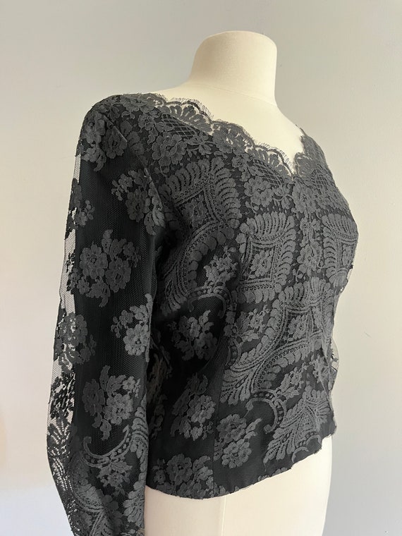 1960s Carlye Black Lace Wide Scalloped Neck Blouse - image 5