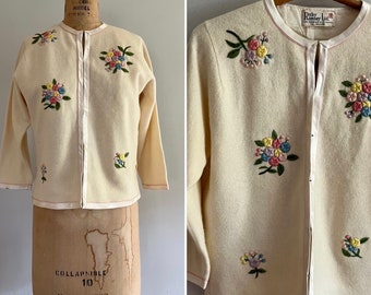 1960s Embroidered Cardigan l 60s Dimensional Embroidered Sweater Jacket l Medium