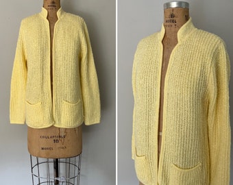 1980s Boucle Knit Ribbed Sweater