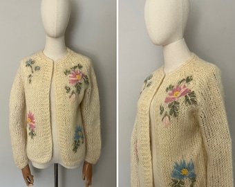 1960s Rosanna Handmade Floral Sweater | Italian Hand Knit Sweater with Beaded Details