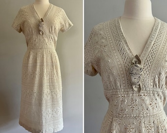 1960s Jack Stern Cotton Lace Dress l Ilusion Bodice Cotton Crocheted Lace Dress l Curvy Girl Tailored Dress Size L