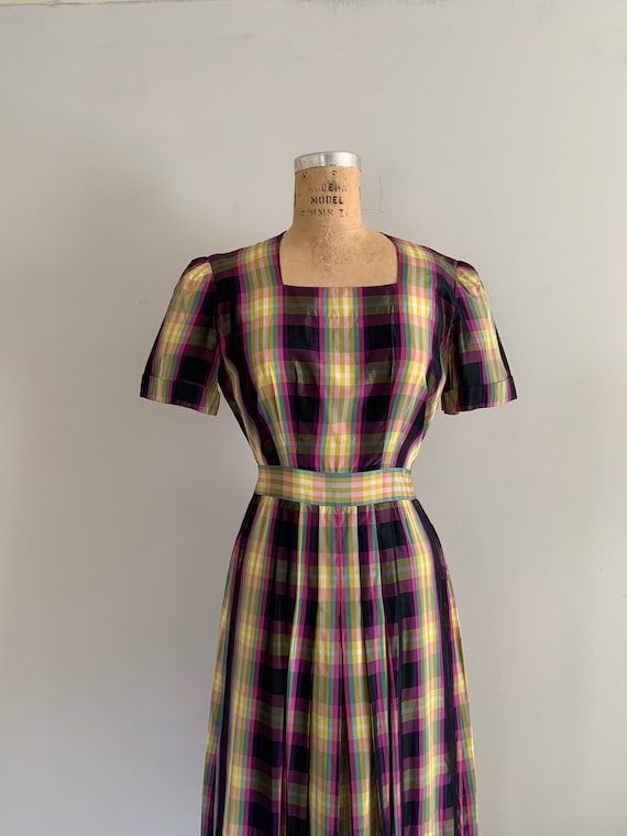 1940s Pastel Rainbow Plaid Taffeta Dress  / 40s t… - image 3