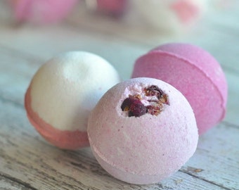 Bath Bomb - Essential Oil Bath Bombs - Rose