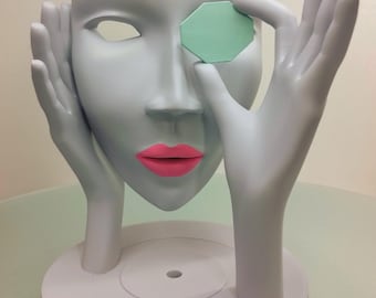 Escultura facial de arte pop / Busto gris surrealista con labios rosados / Estatua abstracta moderna