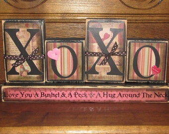 Valentines Day Decor, Valentine Blocks, Valentines Day Sign, Valentines Day Gift, XOXO-Love You A Bushel and A Peck and Hug Around The Neck