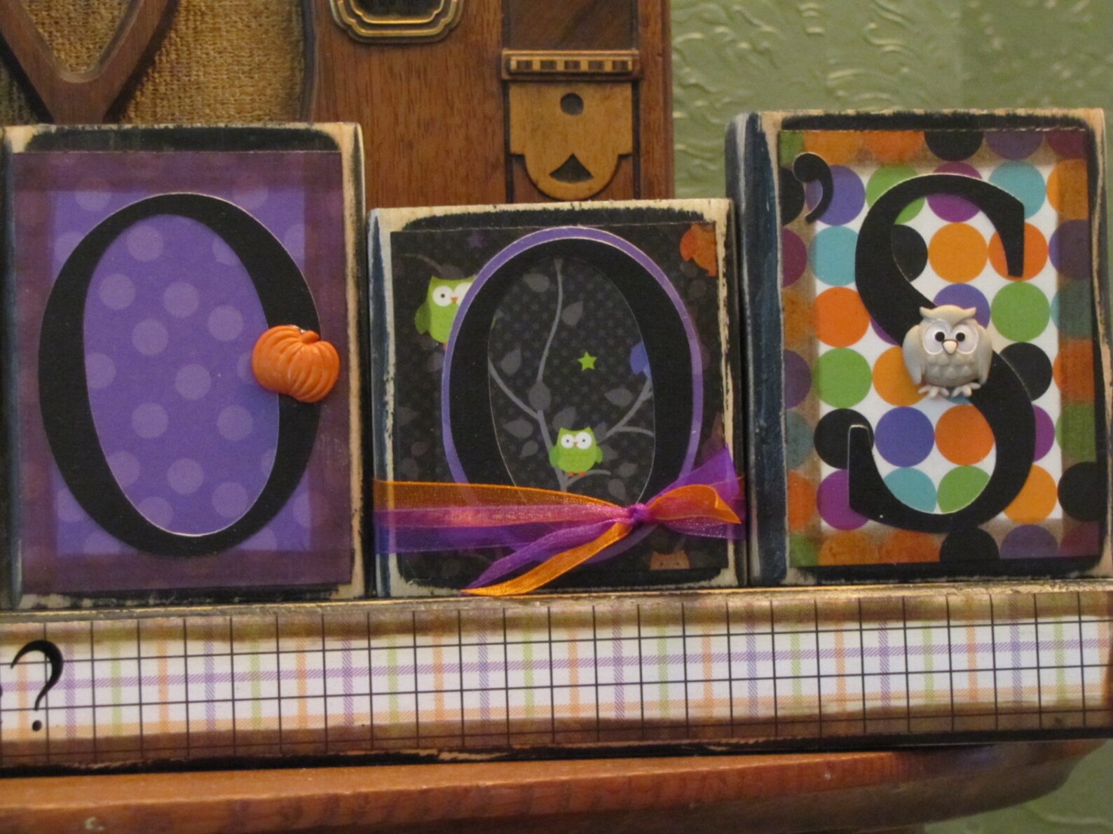 Whoo's There Halloween Decor Word Blocks Sign Etsy