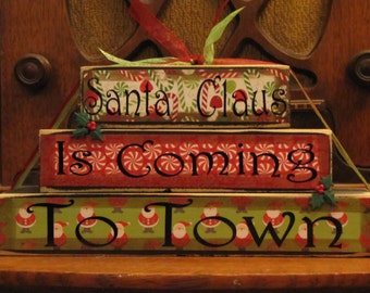Decoración navideña, decoración navideña y de invierno, arte de palabras navideñas: Papá Noel llega a la ciudad