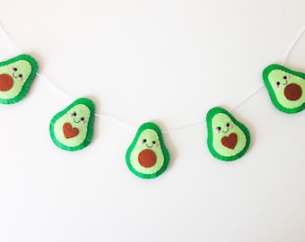 Happy Avocado Garland, felt wall hanging, cute avocados bunting, avocado home decor, felt food banner, vegan avocado gifts, vegan gift idea