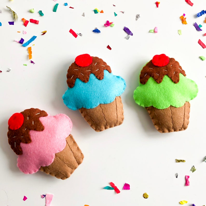 Cupcake Felt Cat Toy Handmade Cat Toy Organic Catnip Vegan Etsy