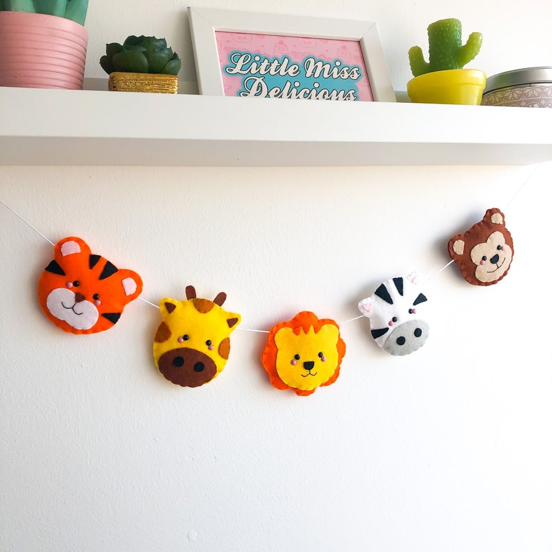 Cute Jungle Felt Garland Safari Animals Nursery Animal Wall Etsy