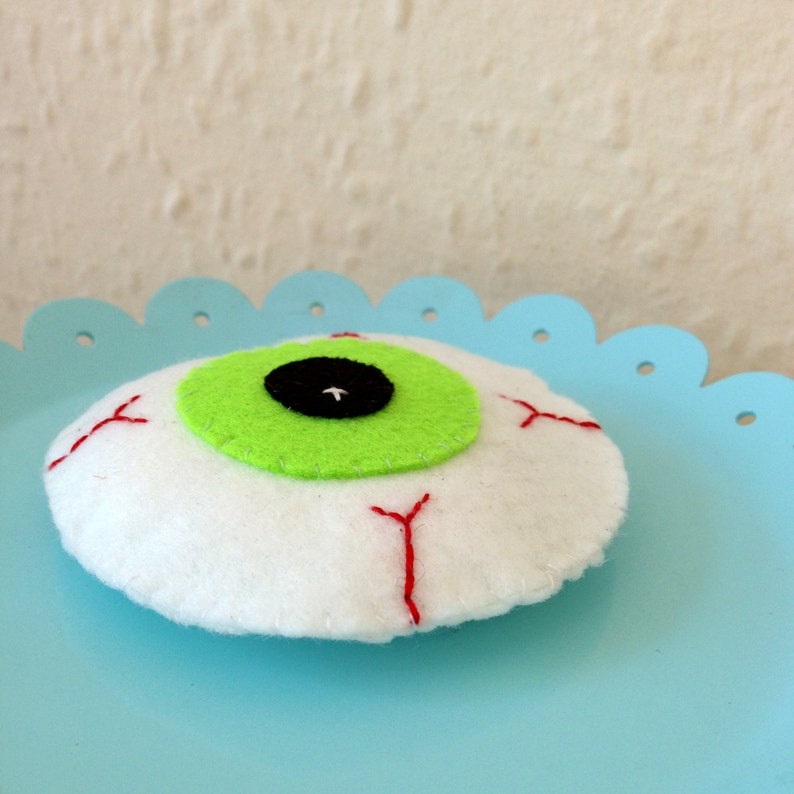 Eyeball Felt Cat Toy Halloween Cat Toy Organic Catnip Vegan Etsy