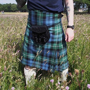 Clan Lamont Modern Tartan Kilt-Handmade Scottish Tartan Kilts