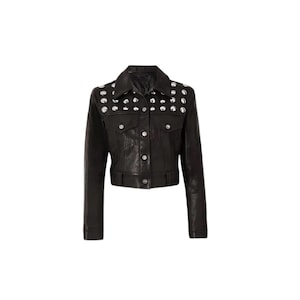 Schwarze Lammfell-Lederjacke mit Nieten: Kurzer Moto-Stil