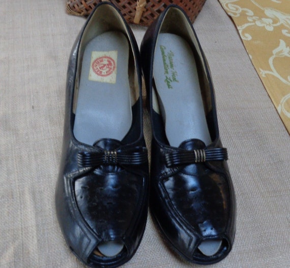 Items similar to Vintage 1940's Black Peep toe Shoes on Etsy